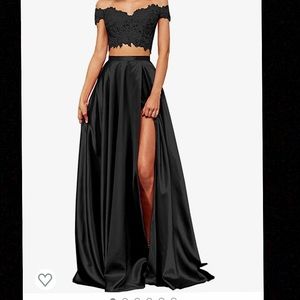 Black two piece prom dresss